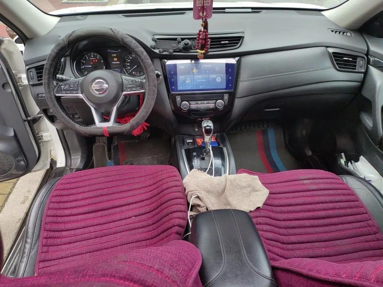 Nissan X-Trail 2020 2.0L XL ITS CVT 2WD SmartConnect Comfort Edition — миниатюра 9