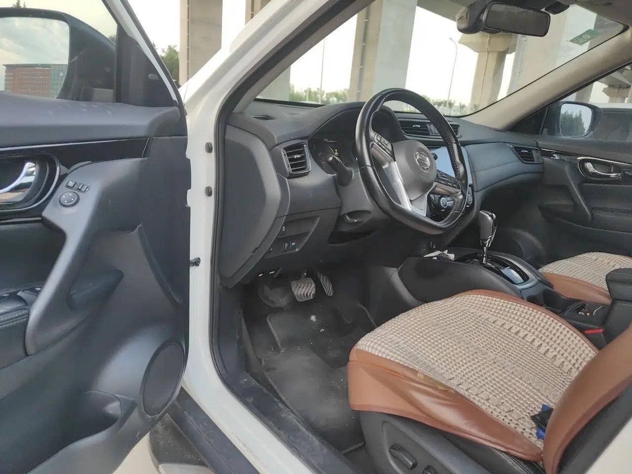 Nissan X-Trail 2019 2.0L CVT Smart Connect Comfort Edition 2WD — миниатюра 19