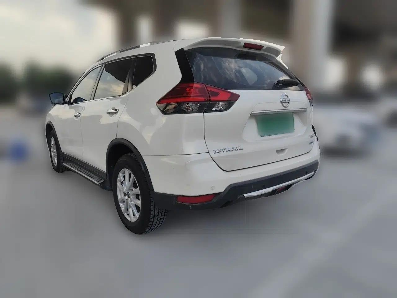 Nissan X-Trail 2019 2.0L CVT Smart Connect Comfort Edition 2WD — миниатюра 4