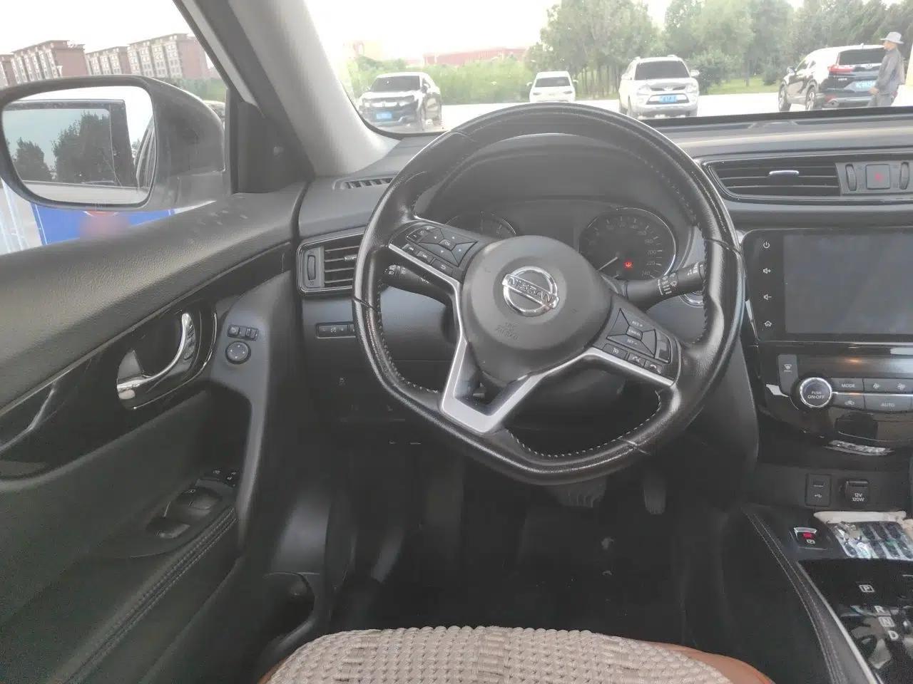 Nissan X-Trail 2019 2.0L CVT Smart Connect Comfort Edition 2WD — миниатюра 9