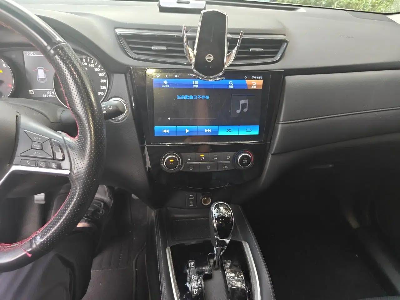 Nissan X-Trail 2017 2.0L CVT Comfort Edition 2WD — миниатюра 12