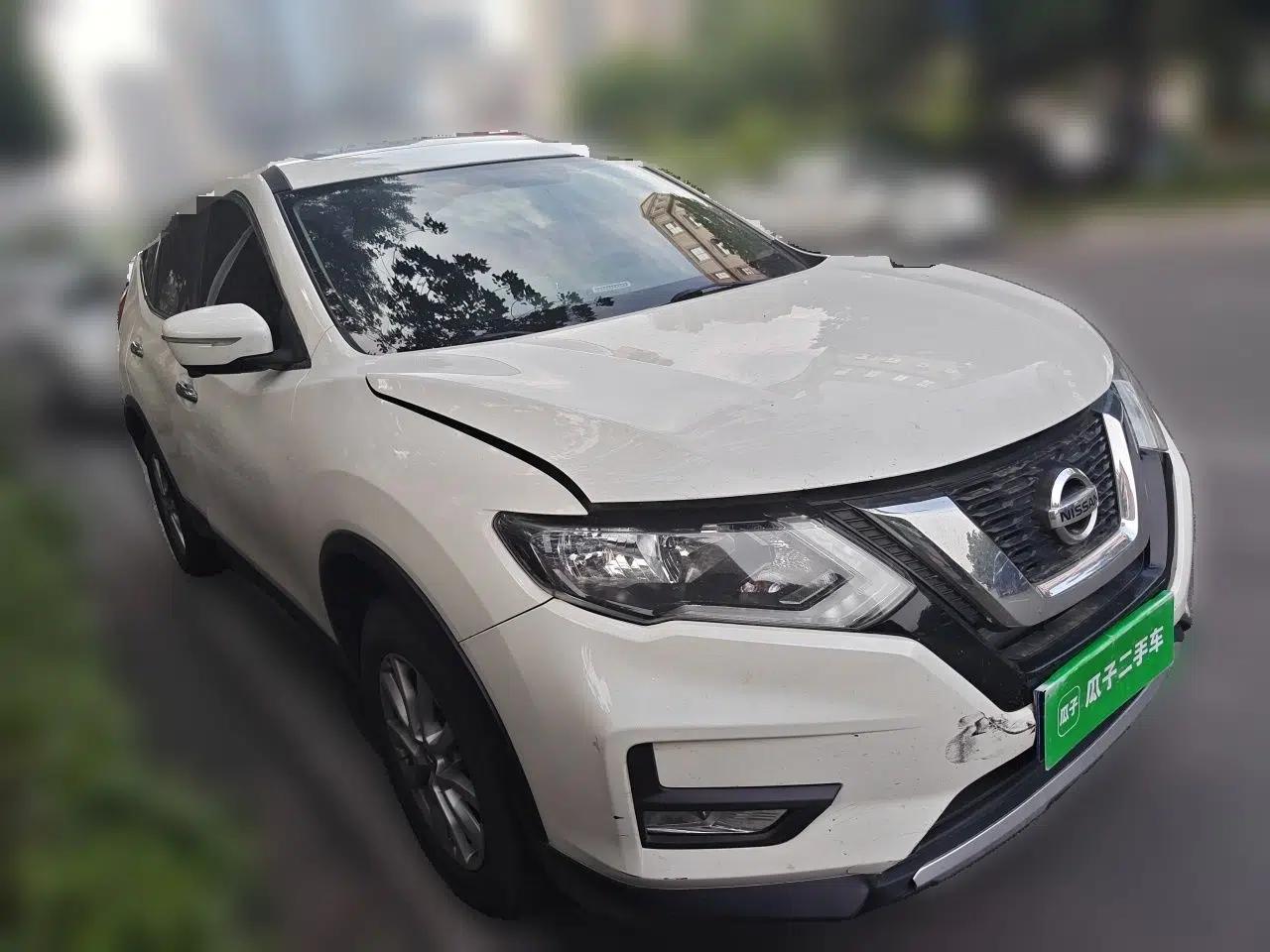 Nissan X-Trail 2017 2.0L CVT Comfort Edition 2WD — миниатюра 3