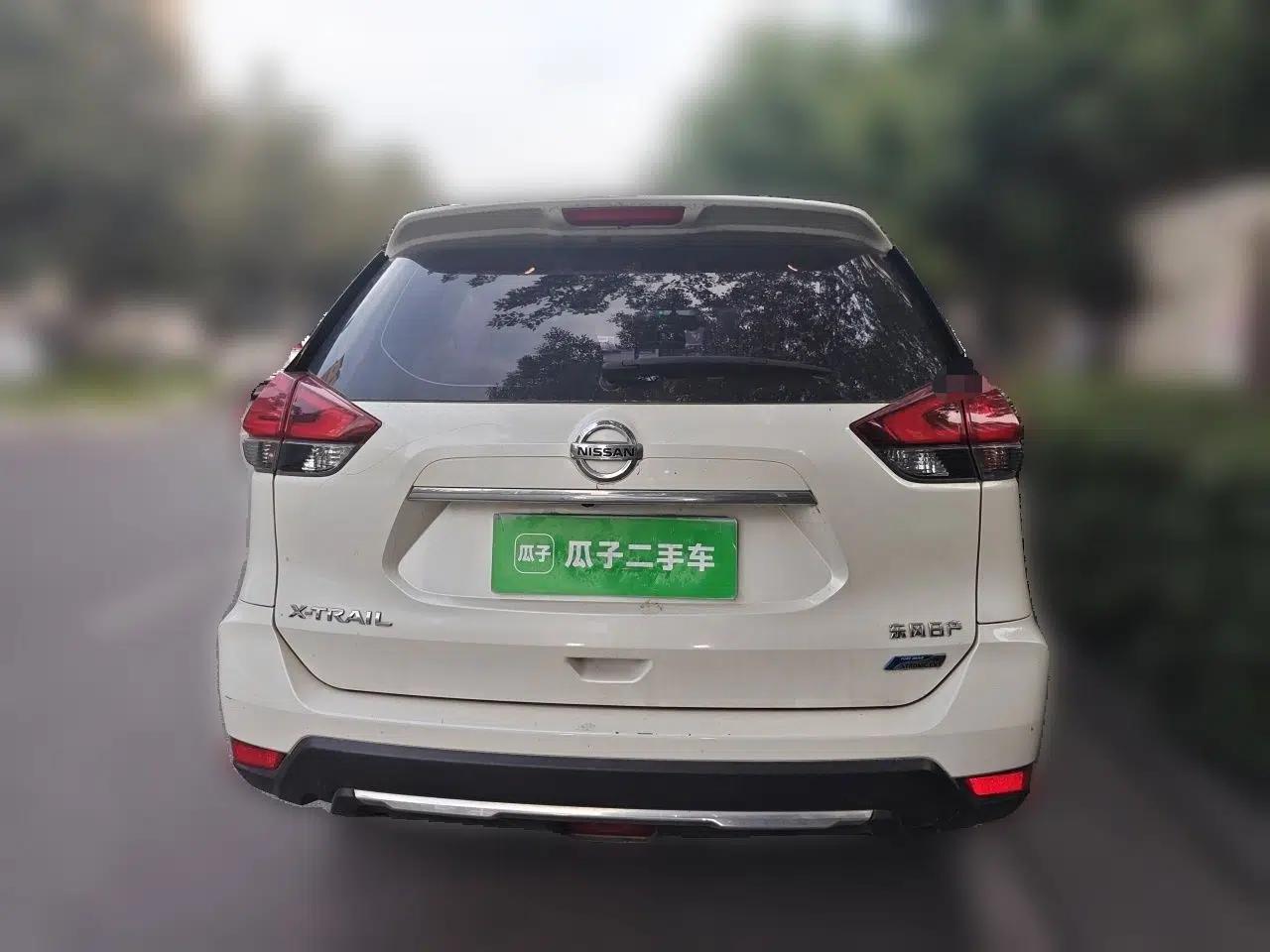 Nissan X-Trail 2017 2.0L CVT Comfort Edition 2WD — миниатюра 5