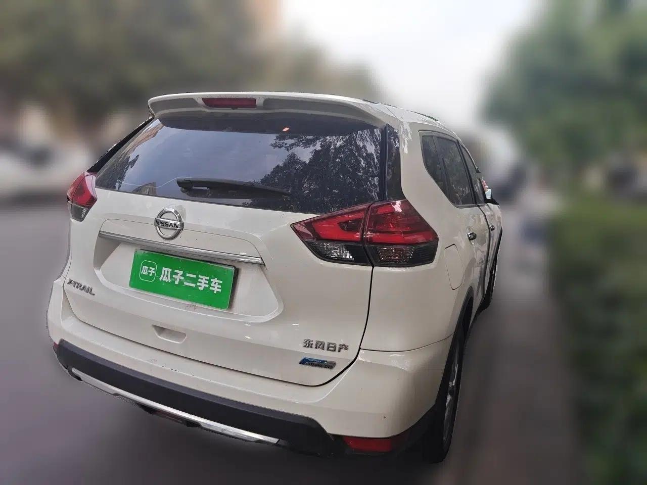 Nissan X-Trail 2017 2.0L CVT Comfort Edition 2WD — миниатюра 6