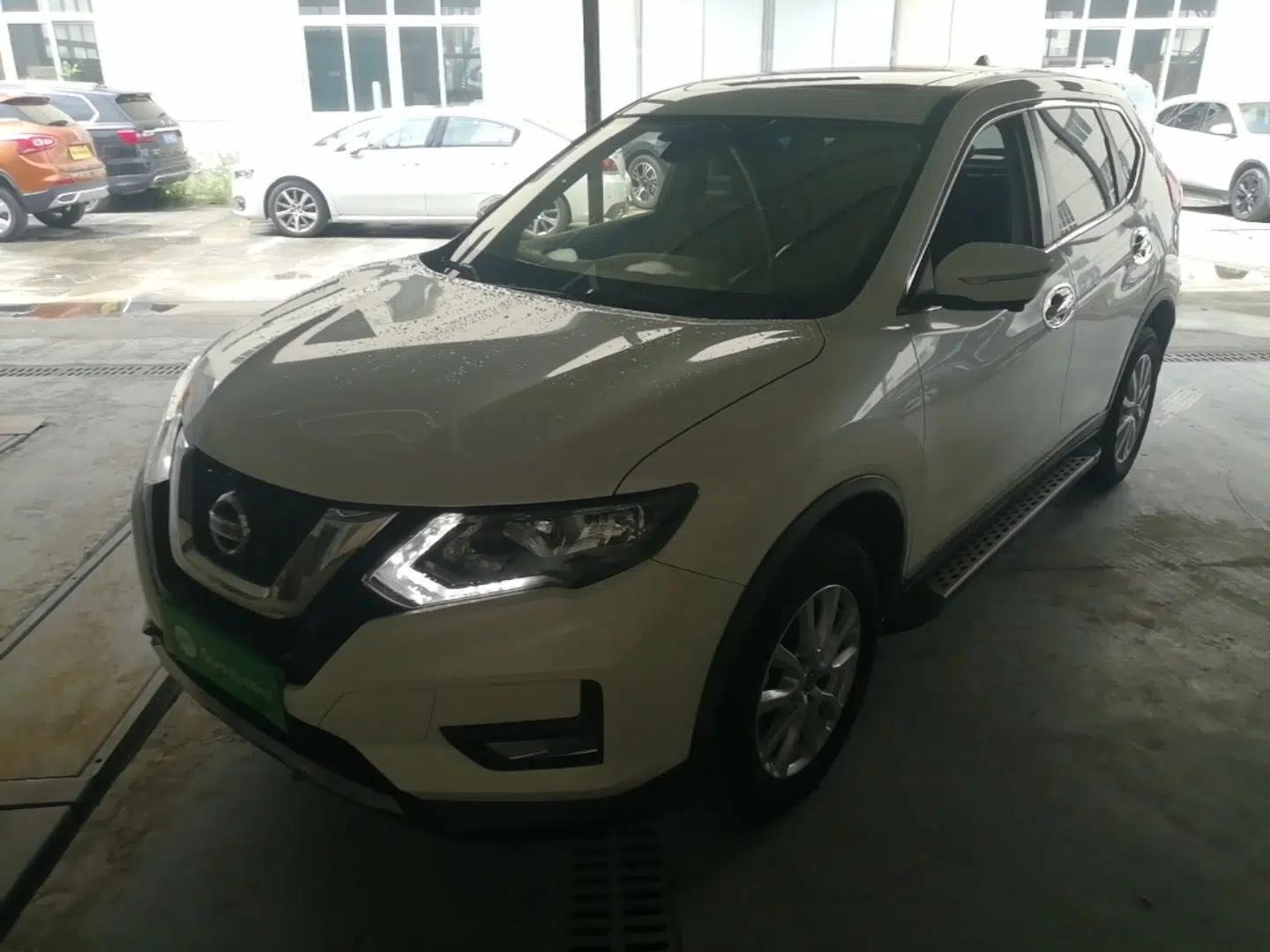 Nissan X-Trail 2021 2.0L CVT 2WD XL ITS SmartConnect Comfort Edition — миниатюра 1