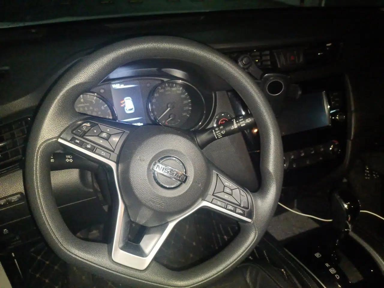 Nissan X-Trail 2017 2.0L CVT Comfort Edition 2WD — миниатюра 9