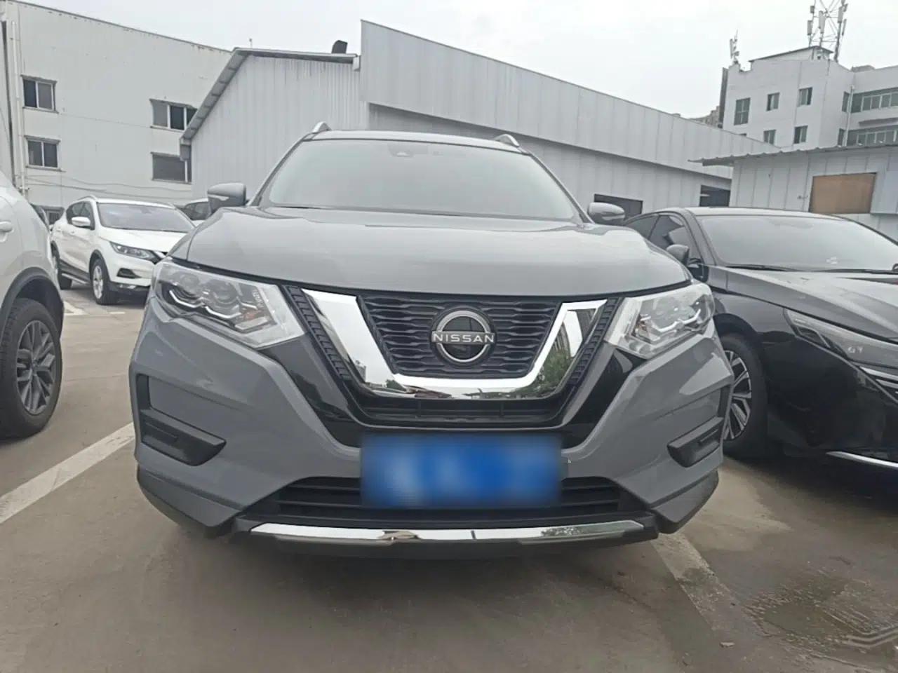 Nissan X-Trail 2025 Honor 2.0L Two-Wheel Drive Leading Edition — миниатюра 2