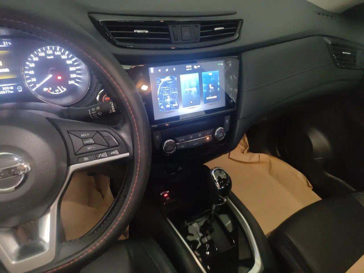 Nissan X-Trail 2021 2.0L CVT 2WD XL ITS SmartConnect Comfort Edition — миниатюра 13