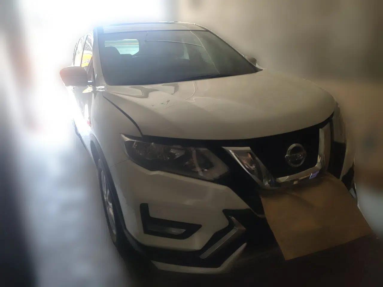 Nissan X-Trail 2021 2.0L CVT 2WD XL ITS SmartConnect Comfort Edition — миниатюра 3