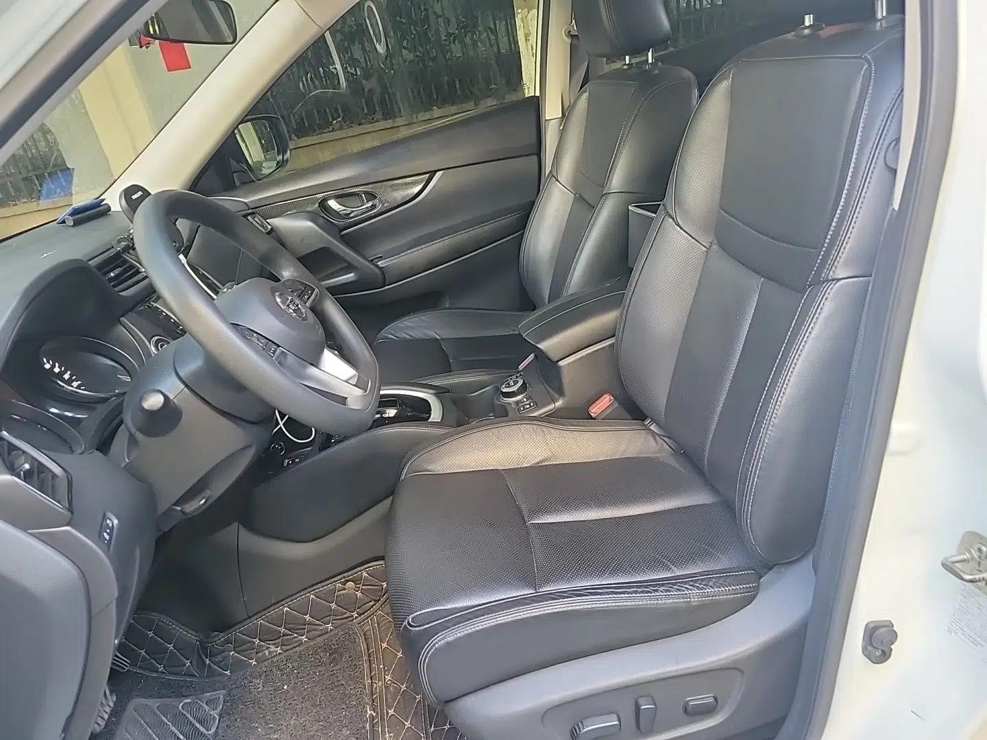 Nissan X-Trail 2017 2.5L CVT Leading Edition 4WD — миниатюра 15