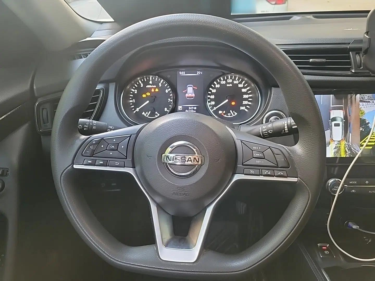 Nissan X-Trail 2017 2.5L CVT Leading Edition 4WD — миниатюра 10