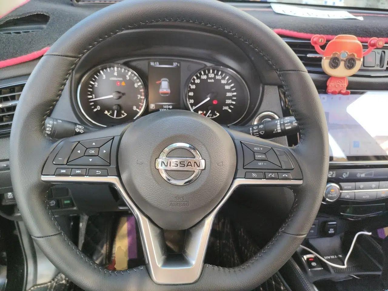 Nissan X-Trail 2023 Classic 2.0L Two-Wheel Drive Smart Connect Premium Edition — миниатюра 10