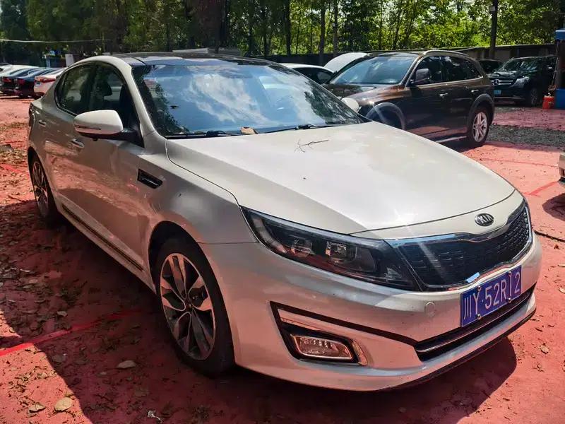 Kia K5 2012 2.0L Automatic DLX — миниатюра 2