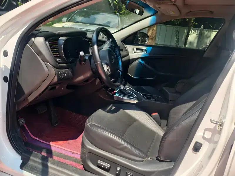 Kia K5 2012 2.0L Automatic DLX — миниатюра 6