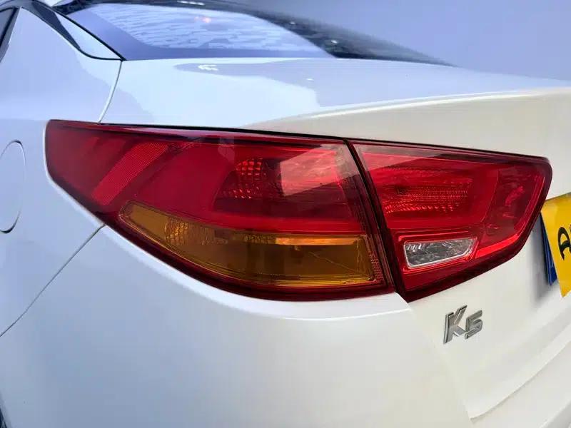 Kia K5 2014 2.0L Automatic Luxury — миниатюра 13