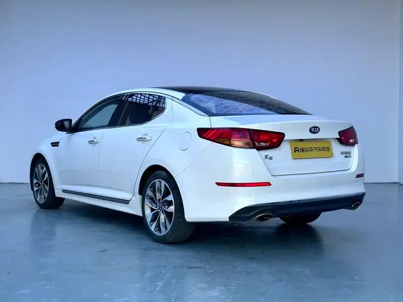 Kia K5 2014 2.0L Automatic Luxury — миниатюра 5