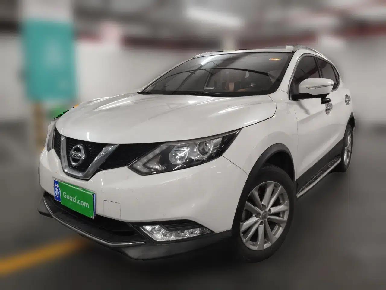 Nissan Qashqai 2016 2.0L CVT Elite Edition — миниатюра 1