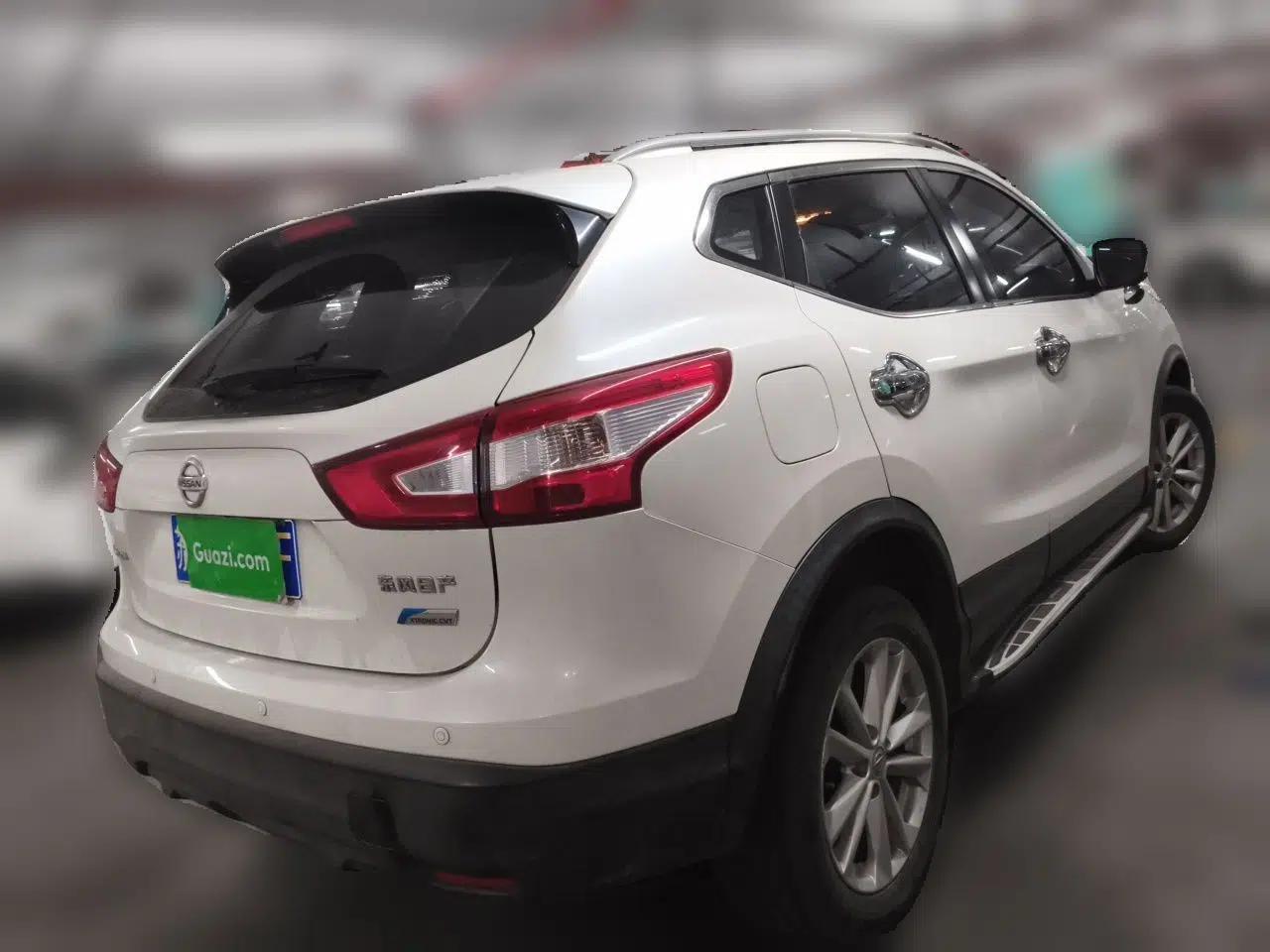 Nissan Qashqai 2016 2.0L CVT Elite Edition — миниатюра 4