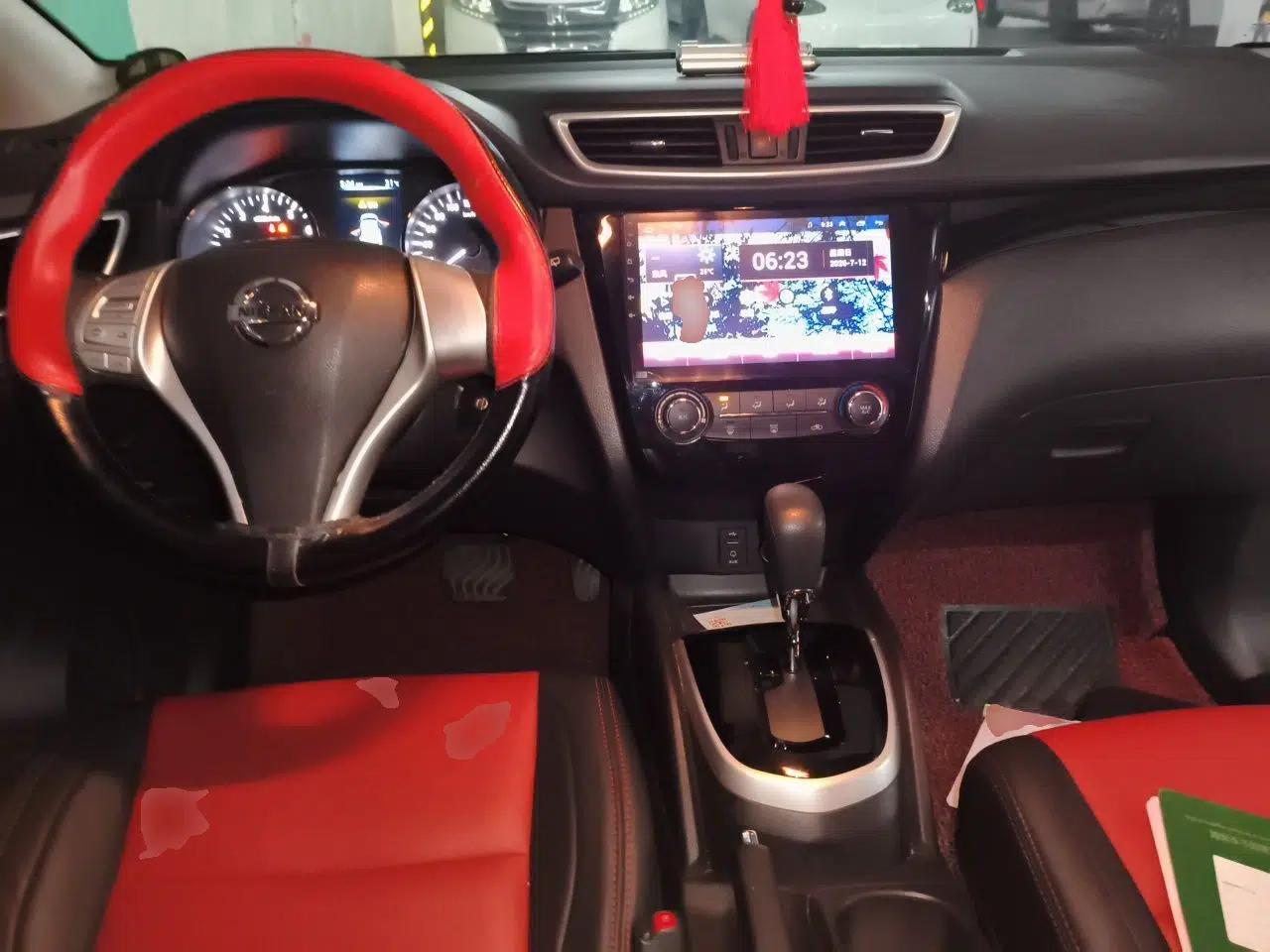 Nissan Qashqai 2016 2.0L CVT Elite Edition — миниатюра 6