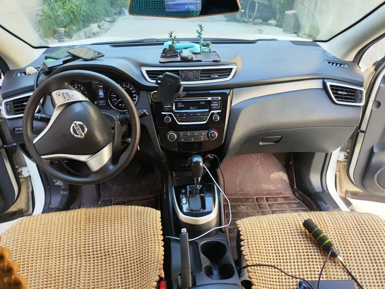 Nissan Qashqai 2016 1.2T CVT Fashion Edition — миниатюра 9