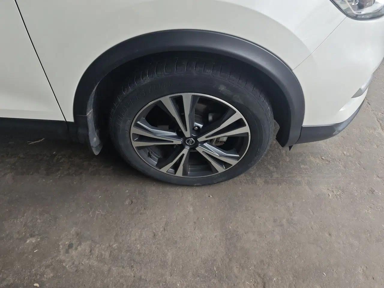 Nissan Qashqai 2021 2.0L CVT Luxury Edition — миниатюра 8