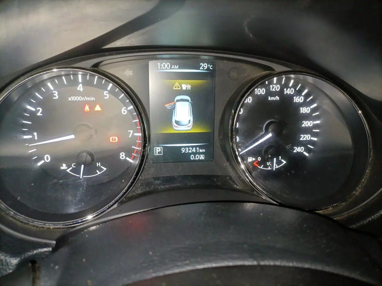 Nissan Qashqai 2016 2.0L CVT Elite Edition — миниатюра 12