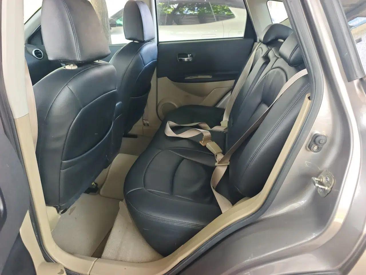 Nissan Qashqai 2011 2.0 XL Fire CVT 2WD — миниатюра 17