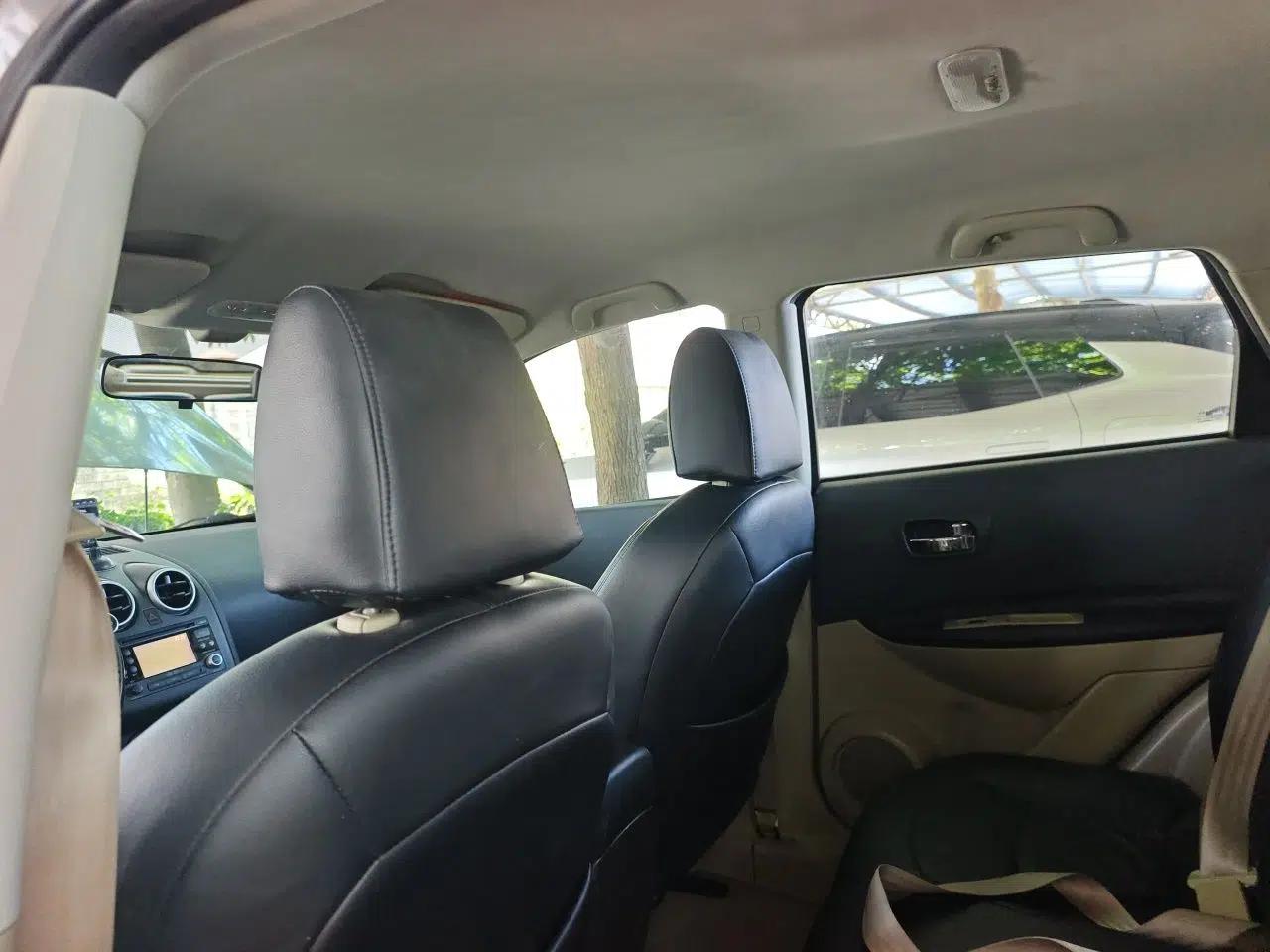 Nissan Qashqai 2011 2.0 XL Fire CVT 2WD — миниатюра 18