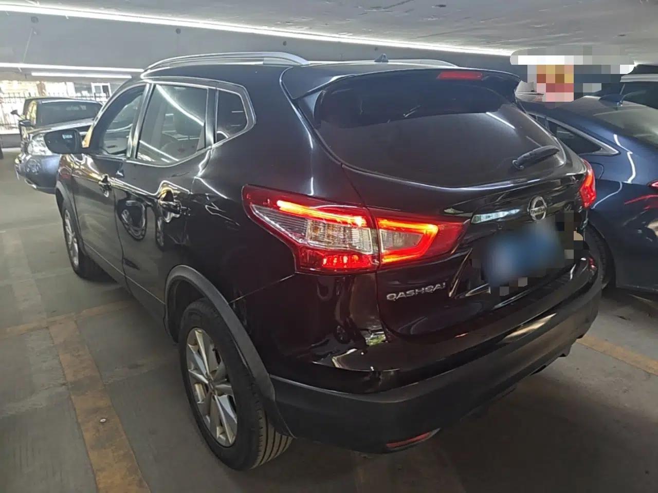 Nissan Qashqai 2016 2.0L CVT Elite Edition — миниатюра 4