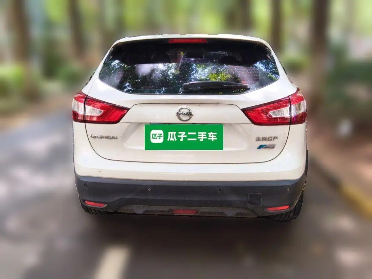 Nissan Qashqai 2016 2.0L CVT Luxury Edition — миниатюра 5