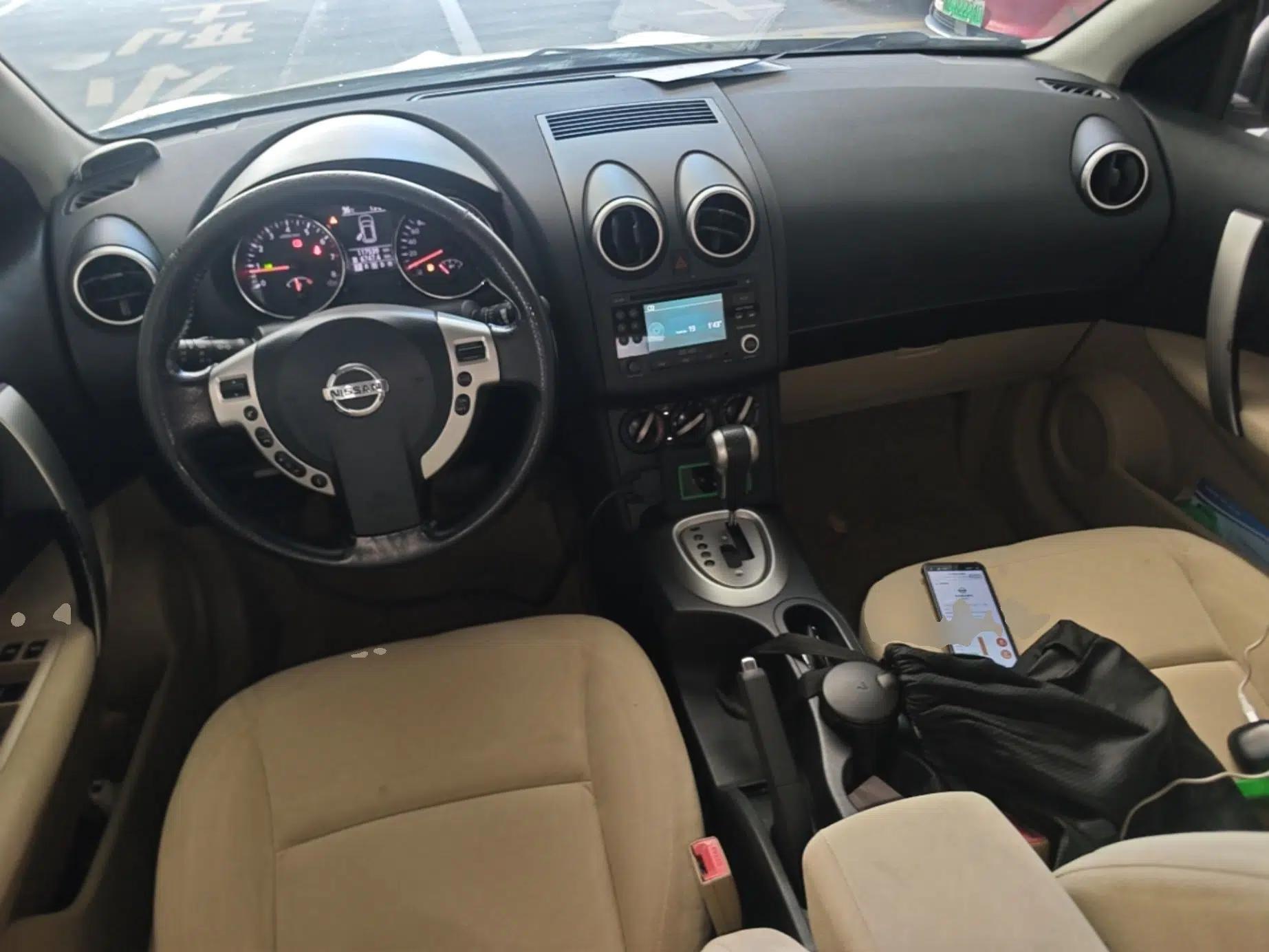 Nissan Qashqai 2012 2.0 XL Fire CVT 2WD — миниатюра 12