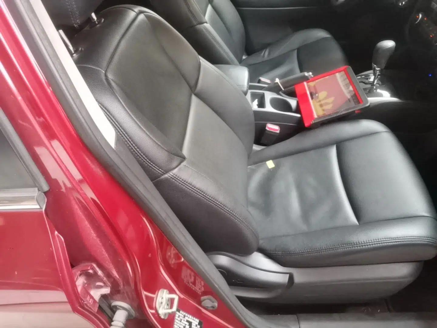 Nissan Qashqai 2016 2.0L CVT Elite Edition — миниатюра 24