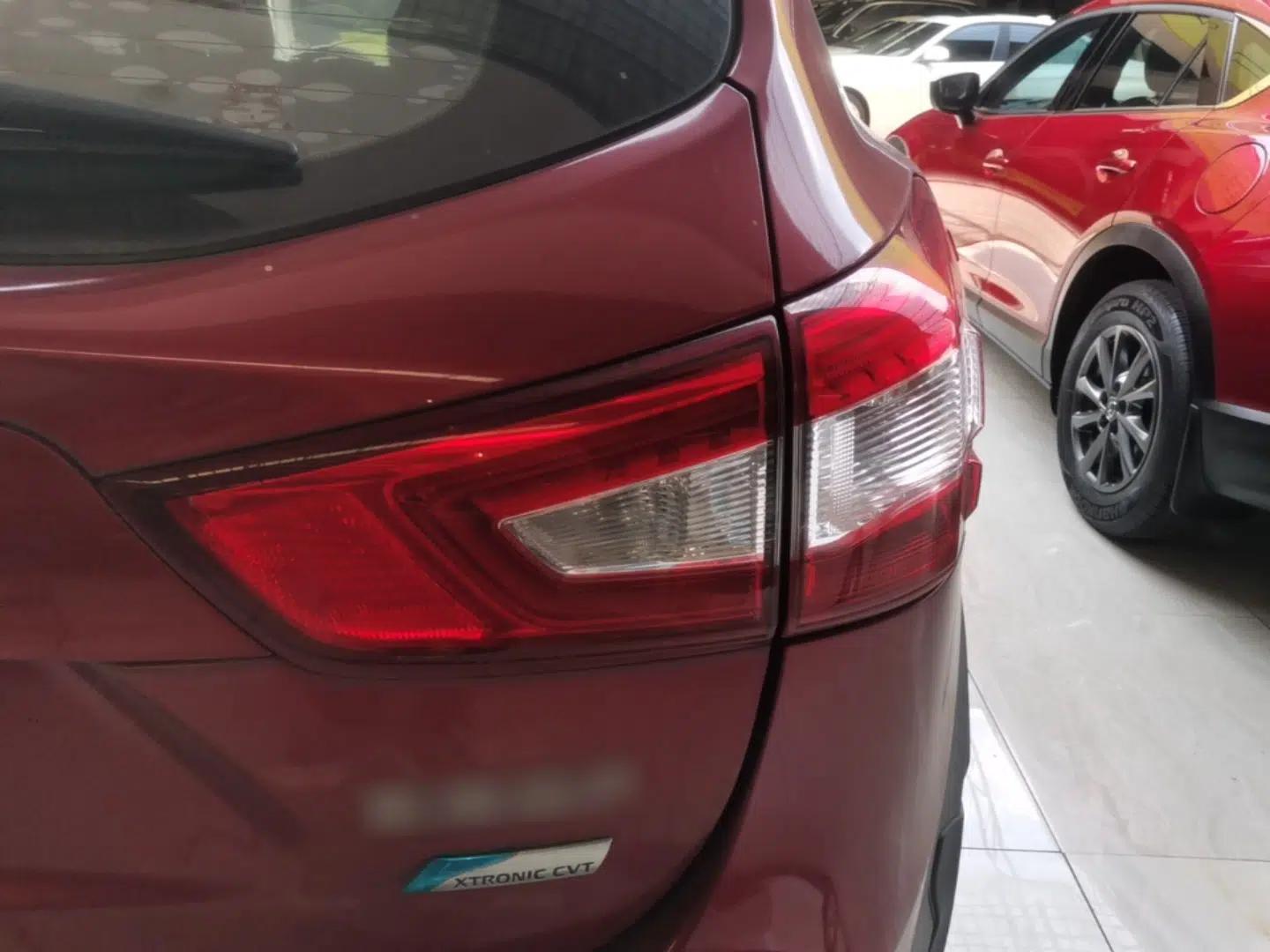 Nissan Qashqai 2016 2.0L CVT Elite Edition — миниатюра 9