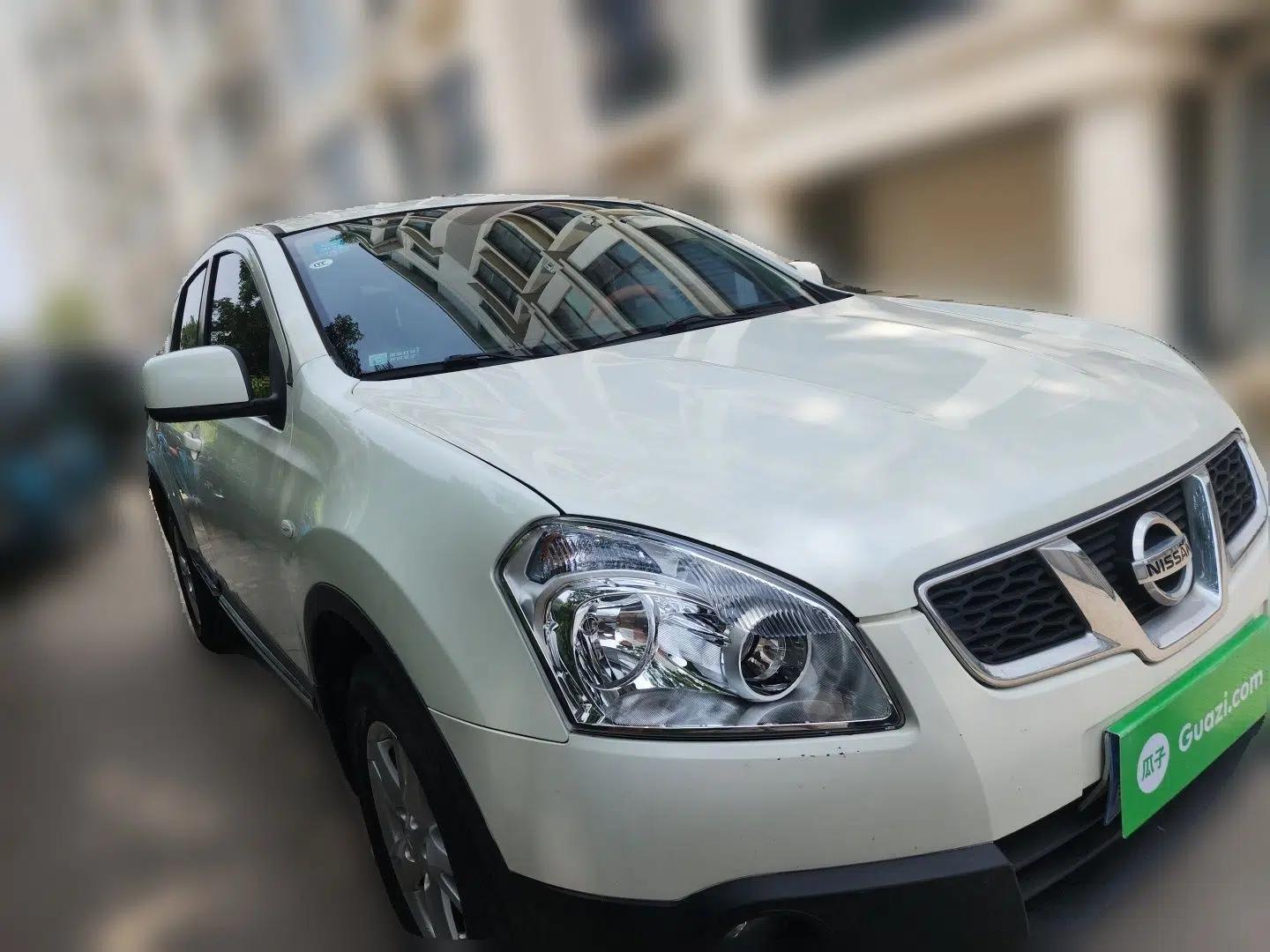 Nissan Qashqai 2012 2.0 XL Fire CVT 2WD — миниатюра 3