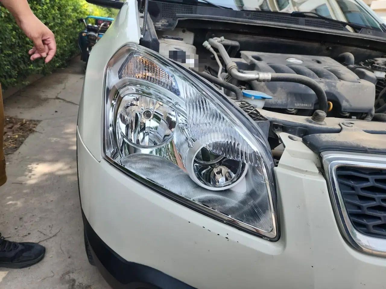 Nissan Qashqai 2012 2.0 XL Fire CVT 2WD — миниатюра 7