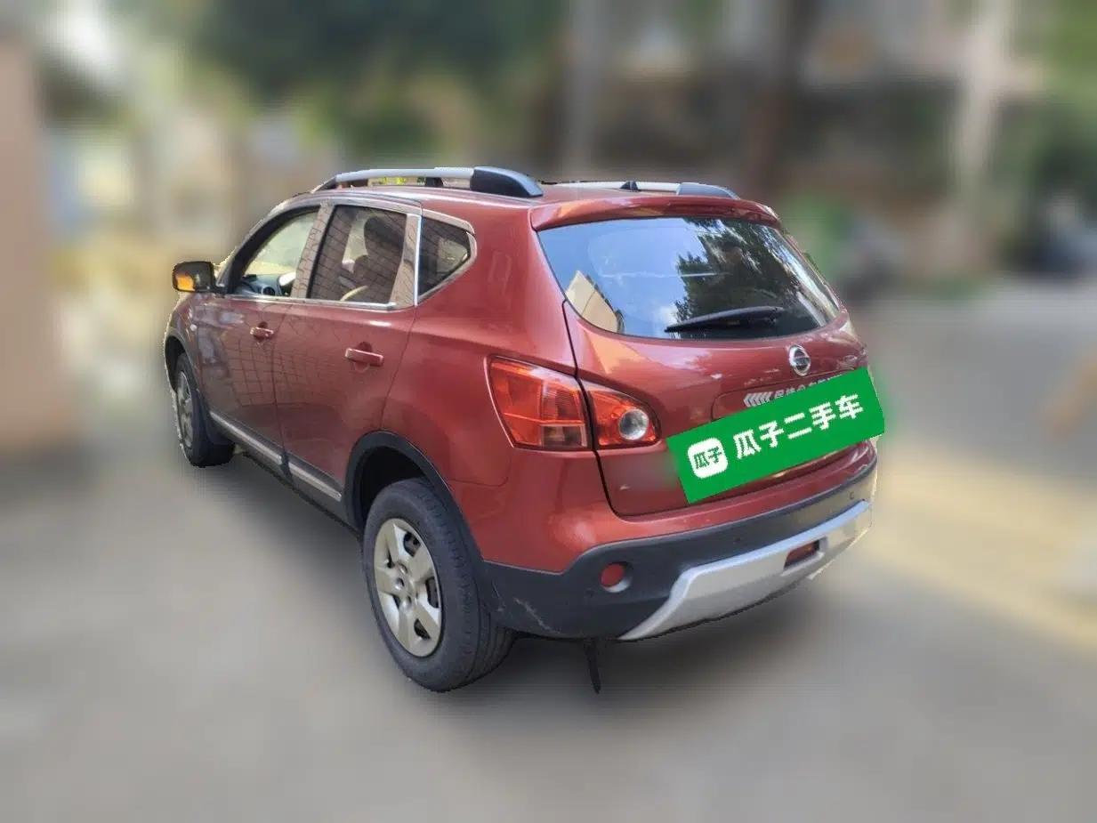 Nissan Qashqai 2012 1.6XE Wind 5MT 2WD — миниатюра 4