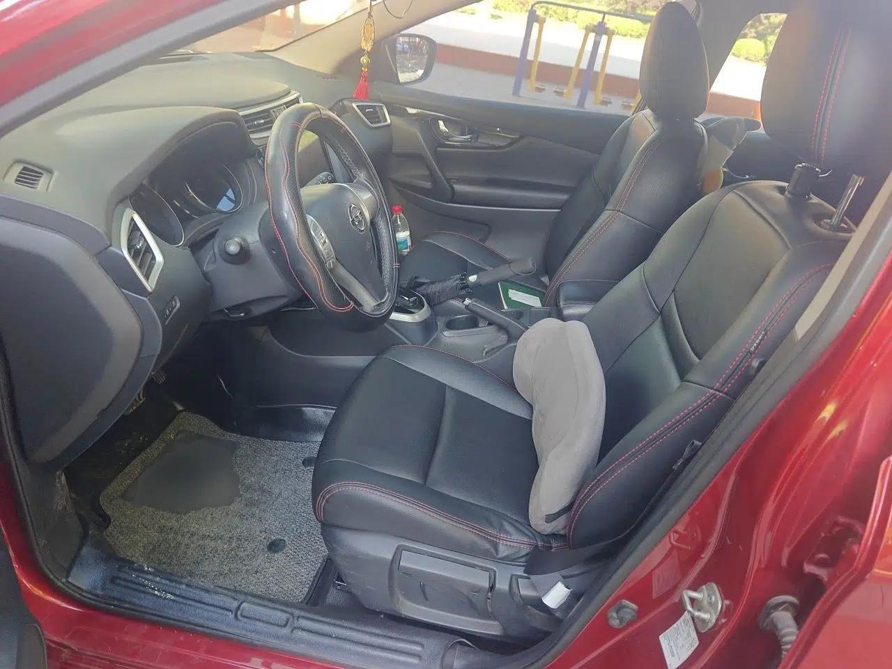 Nissan Qashqai 2016 2.0L CVT Elite Edition — миниатюра 15