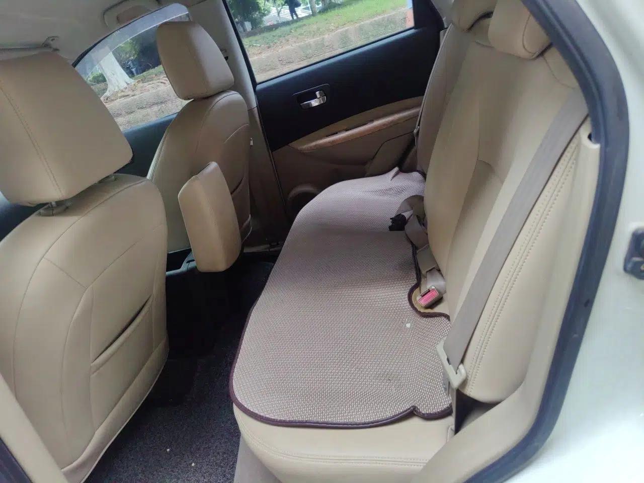 Nissan Qashqai 2012 1.6XE Wind 5MT 2WD — миниатюра 17