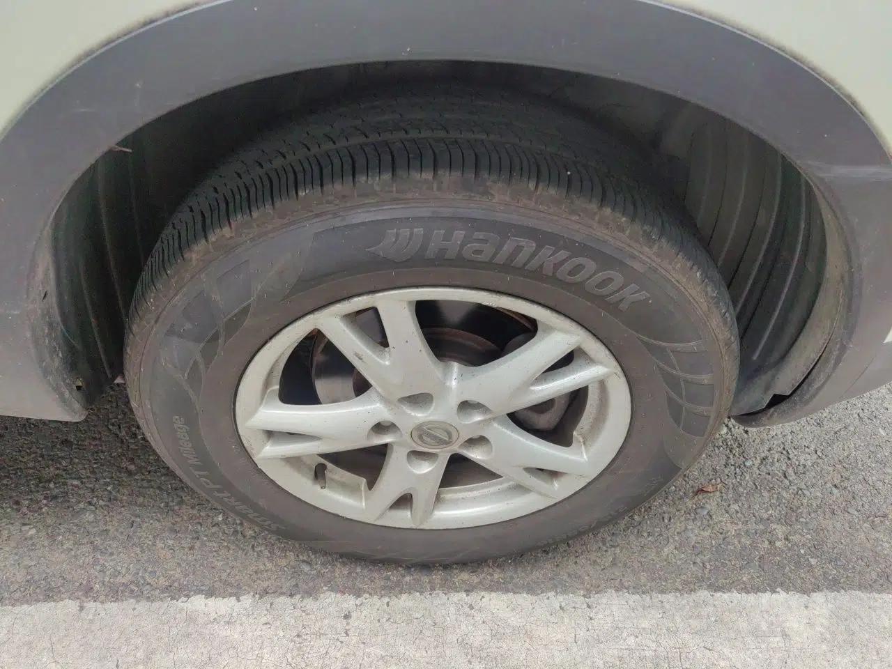 Nissan Qashqai 2012 1.6XE Wind 5MT 2WD — миниатюра 8