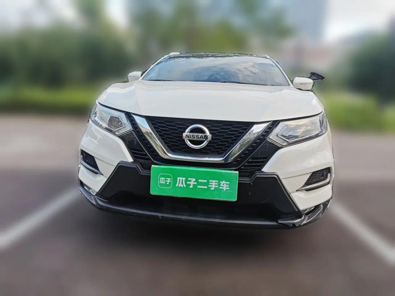 Nissan Qashqai 2019 2.0L CVT Luxury Edition — миниатюра 2