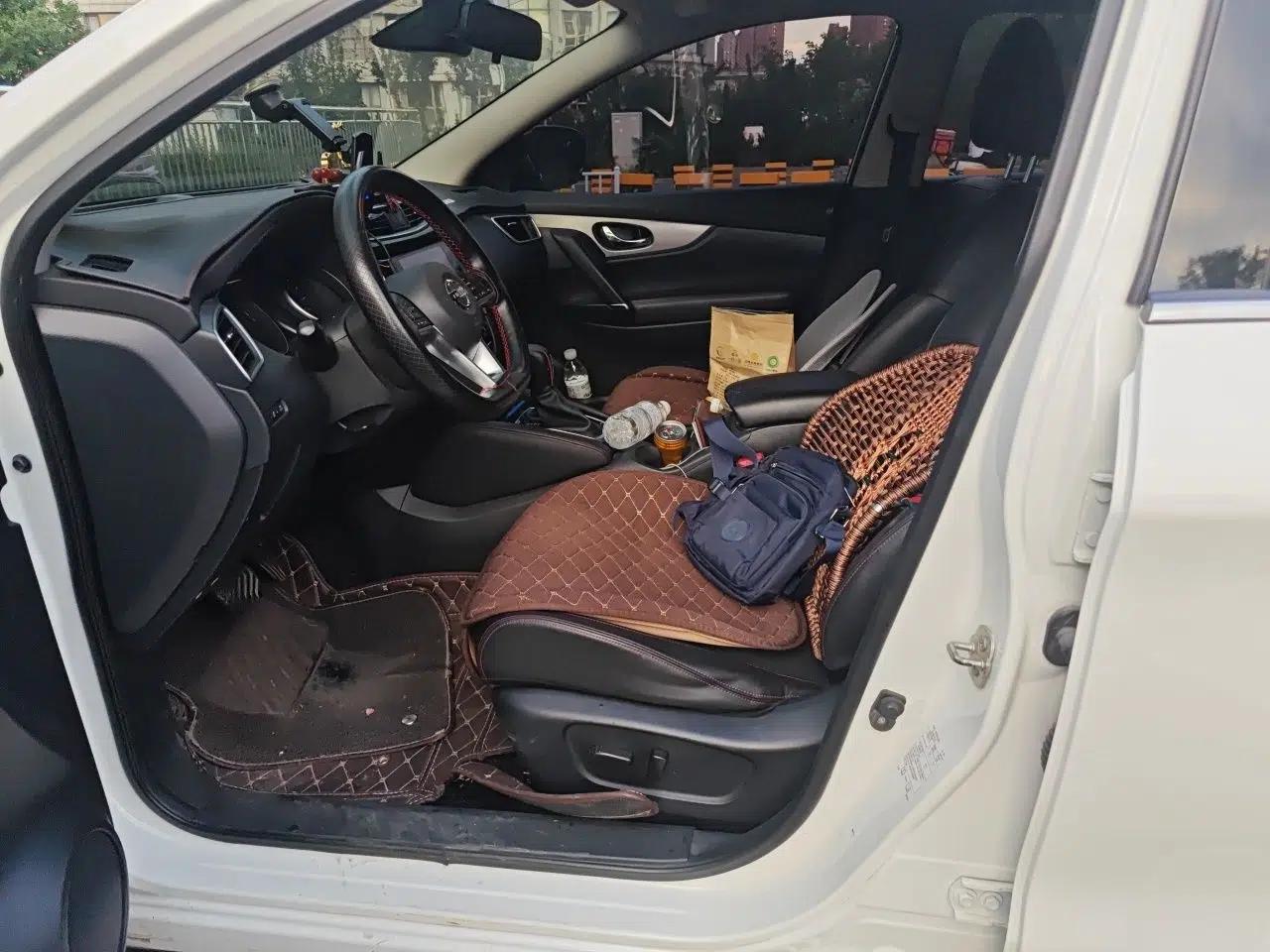 Nissan Qashqai 2019 2.0L CVT Luxury Edition — миниатюра 15