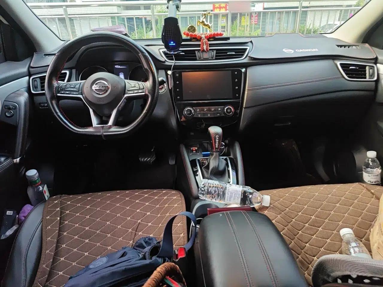 Nissan Qashqai 2019 2.0L CVT Luxury Edition — миниатюра 9