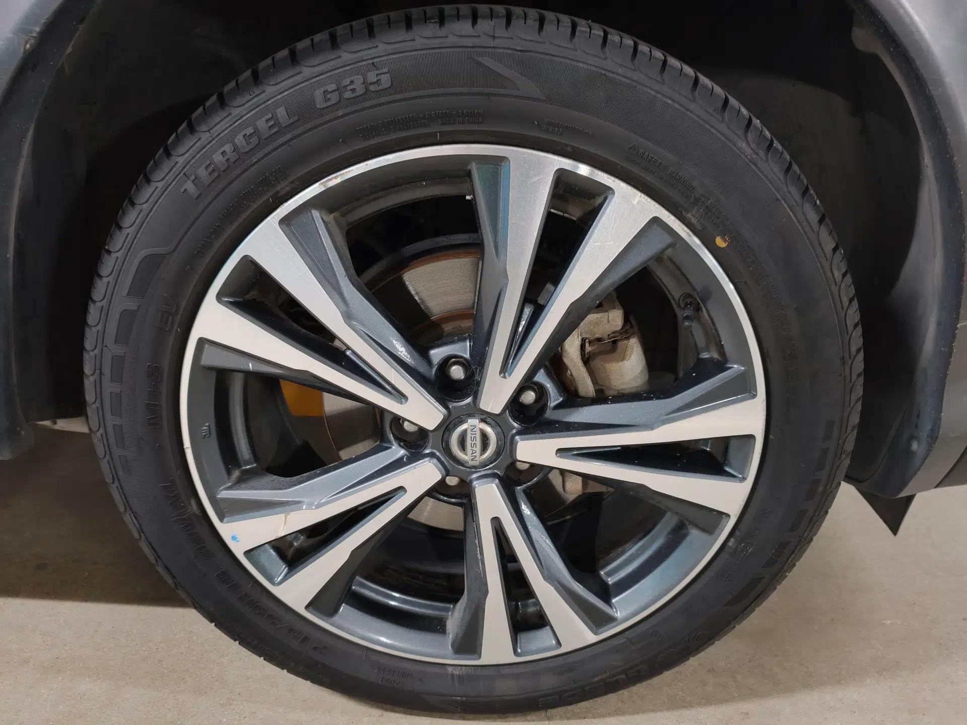 Nissan Qashqai 2021 2.0L CVT Luxury Edition — миниатюра 7