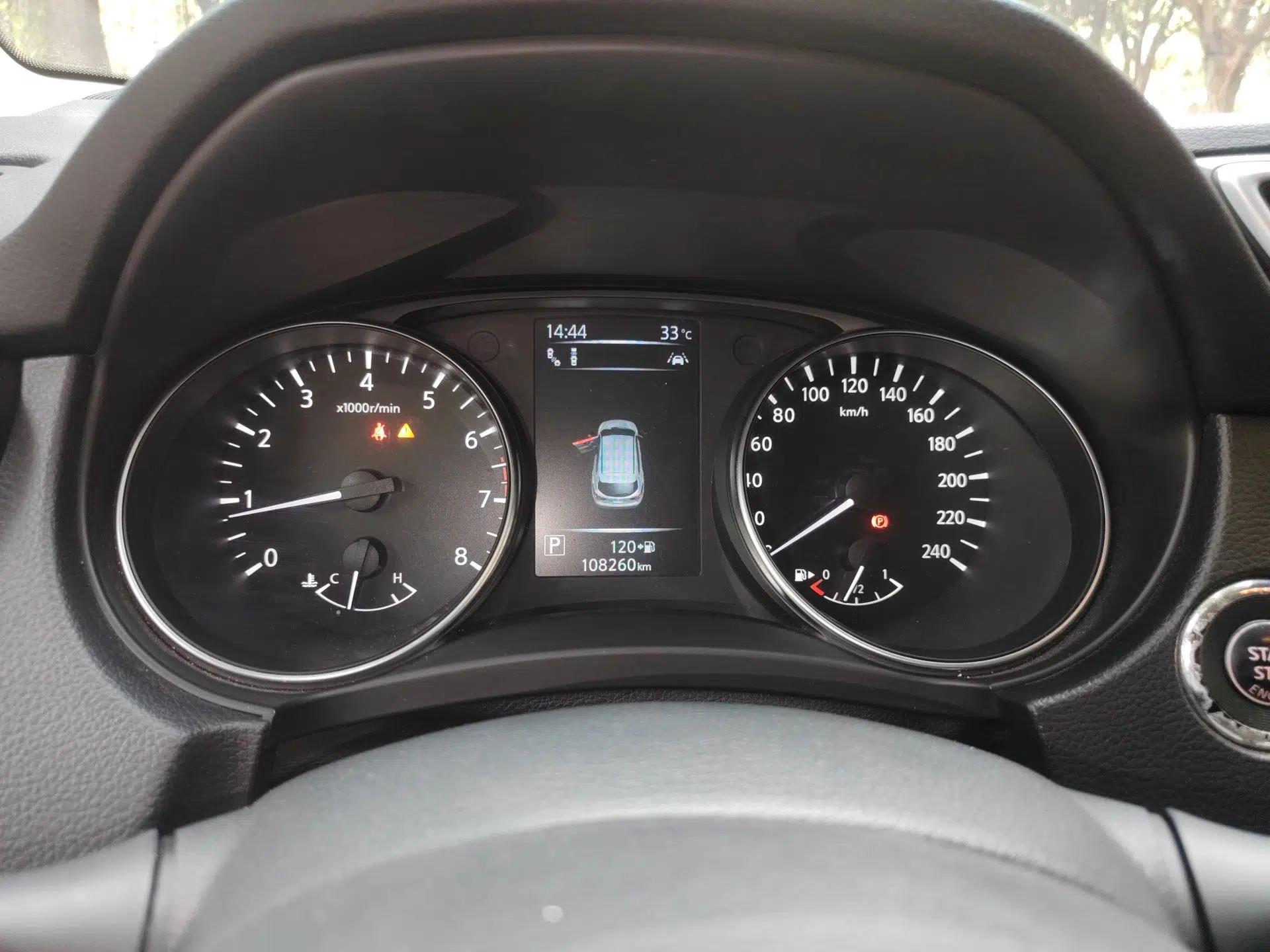 Nissan Qashqai 2021 2.0L CVT Luxury Edition — миниатюра 10