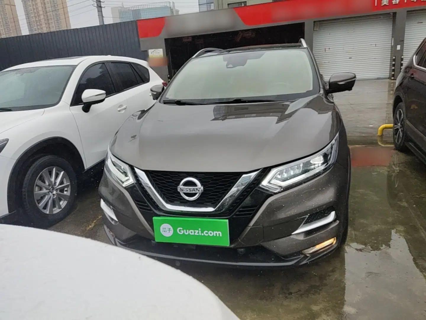 Nissan Qashqai 2022 2.0L CVT XV Premier Luxury Edition — миниатюра 2