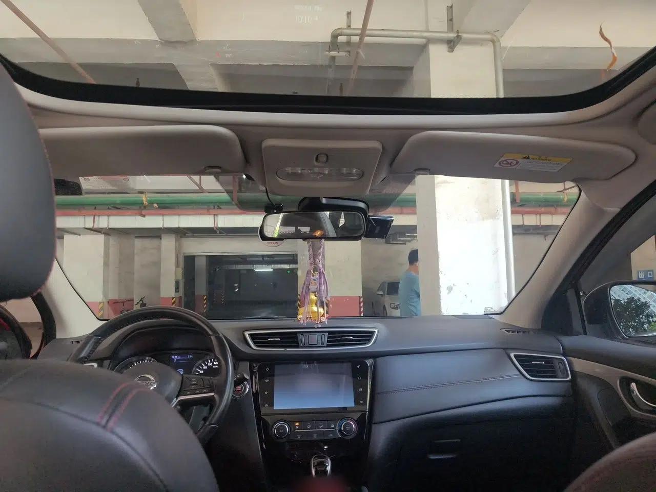 Nissan Qashqai 2019 2.0L CVT Luxury Edition — миниатюра 18