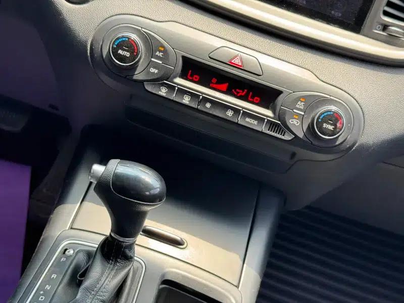 2016 Sorento L 2.4L Gasoline 4WD Custom Edition 7-Seater (China IV Emission Standard) — миниатюра 13