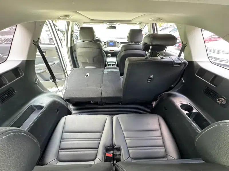 2016 Sorento L 2.4L Gasoline 4WD Custom Edition 7-Seater (China IV Emission Standard) — миниатюра 10