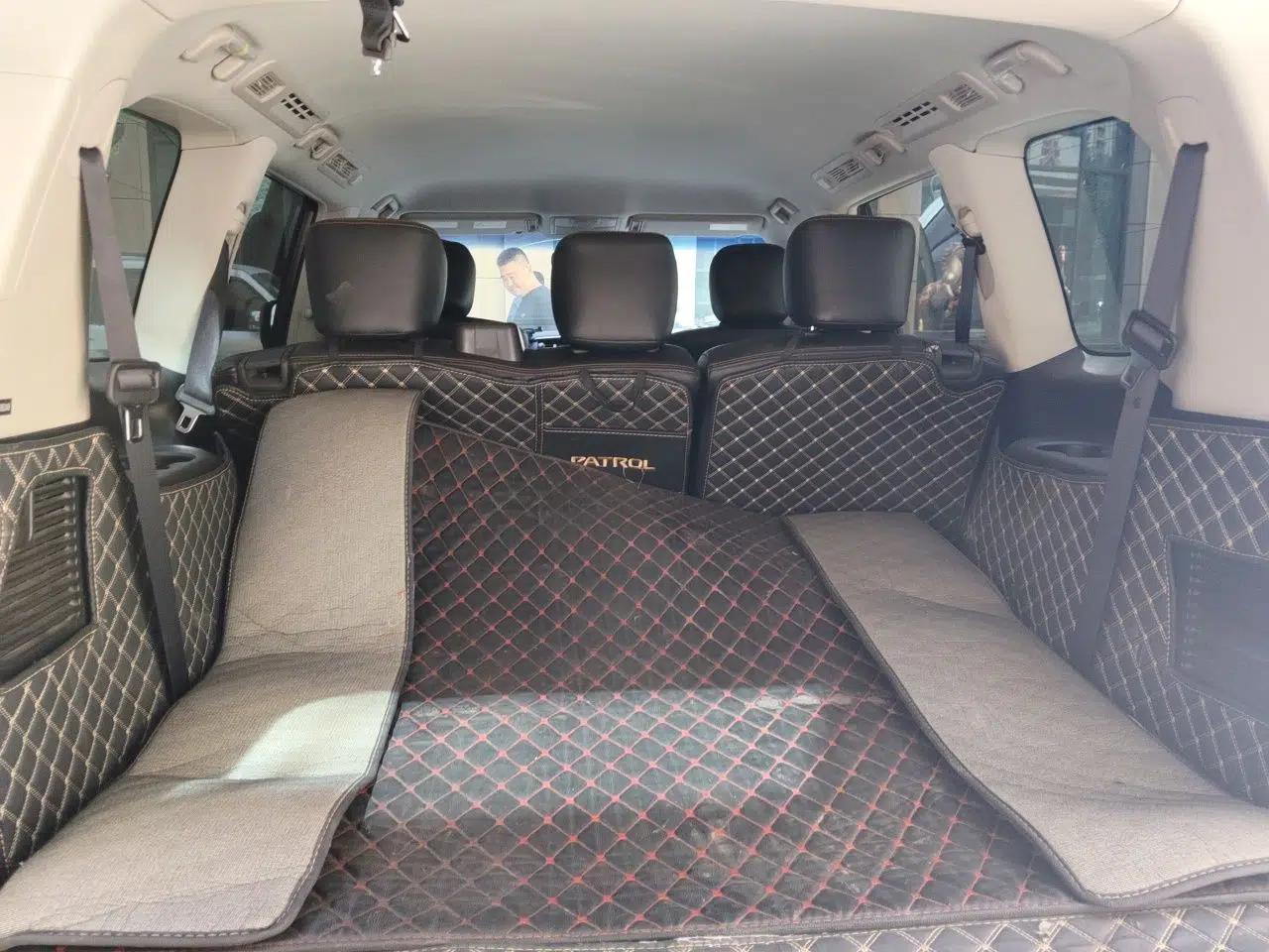 Nissan Patrol G-Class Tuluo 7-Seater 4.0 — миниатюра 19