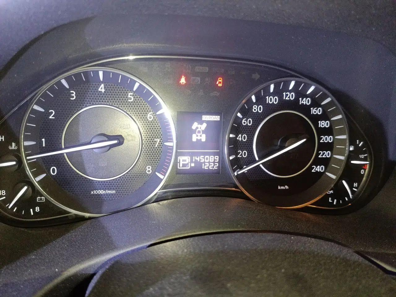 Nissan Patrol 2017 4.0L Parallel Import — миниатюра 12